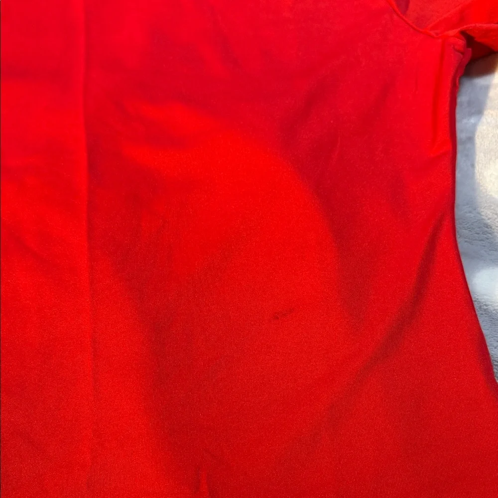 Women's Red Short Set - Picture 6 of 8